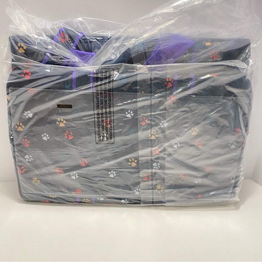 Lug Rover Tote. NWT. HUGE! Paws Navy pattern - Picture 5 of 13